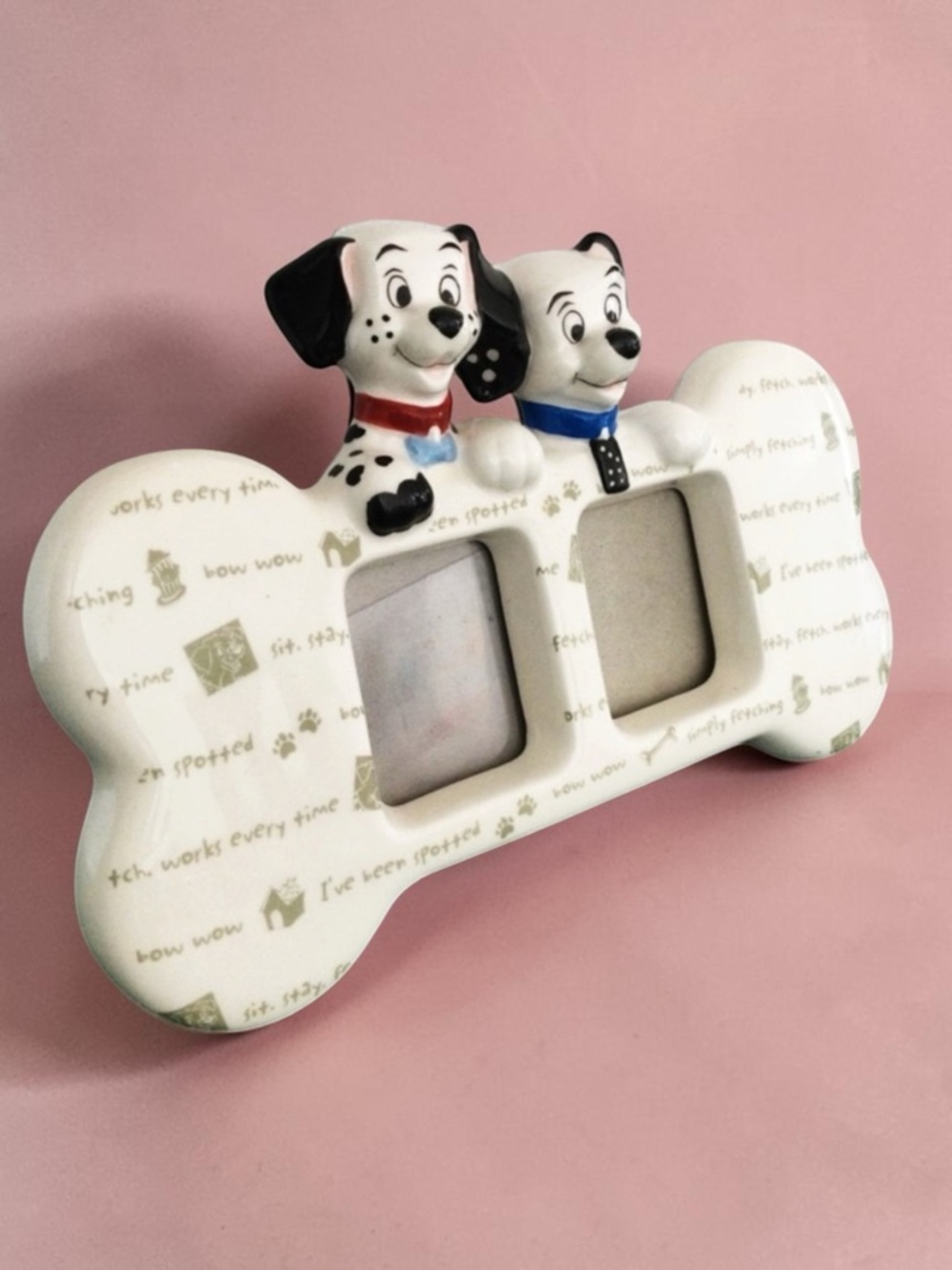 Vintage Disney 102 Dalmatians Bone‑Shaped Picture Frame – Domino & Little Dipper - Picture 4 of 10